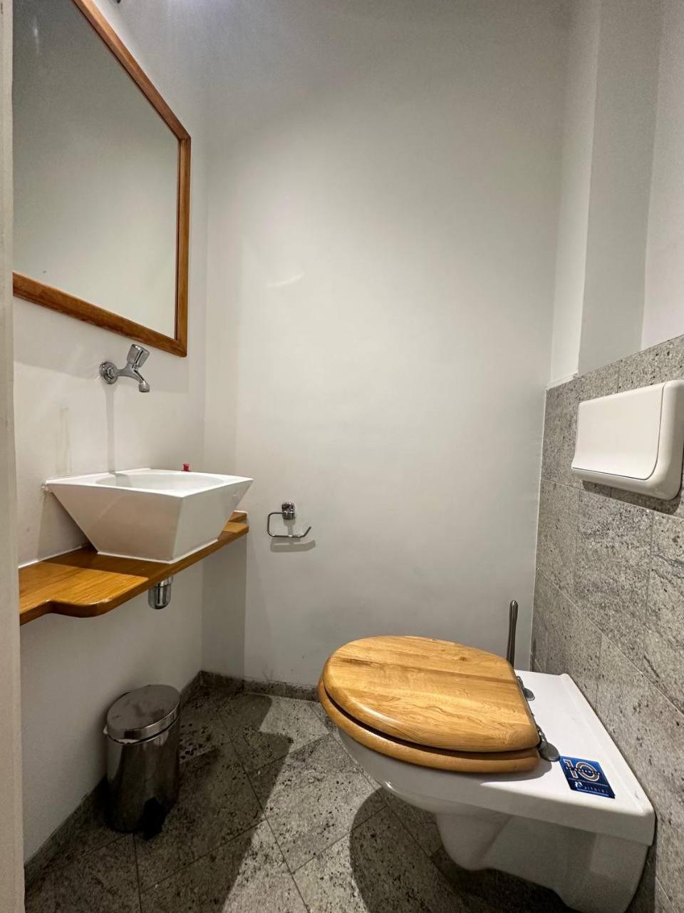 Apartment Danube View In Center-prime Location Budapest